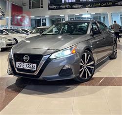 نیسان ئەلتیما